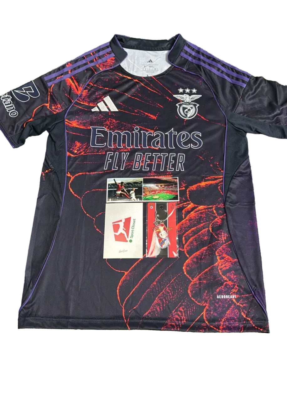 Benfica x Vhils - Edição Especial 25/26